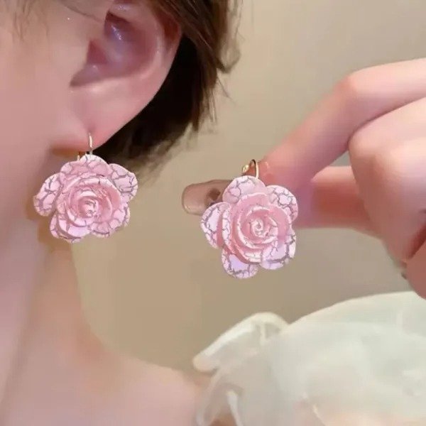 Pink_Floral_Daisy_Hoops_Earring_ZY7WN7FTWB_2025-02-22_2