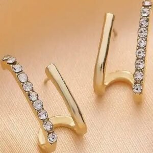 Minimal Korean Glittering Gold Stud